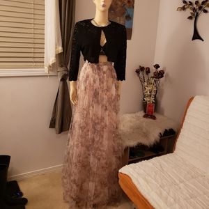 JENNY YOO LONG SKIRT SIZE 6